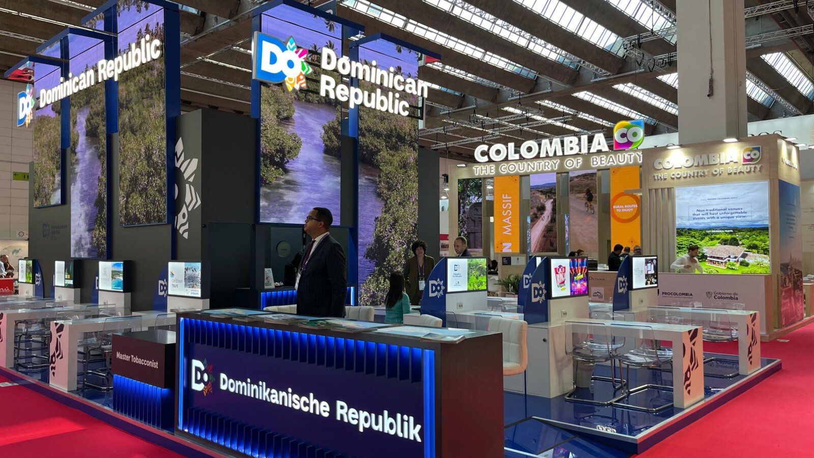 Gran evento con pantalla LED